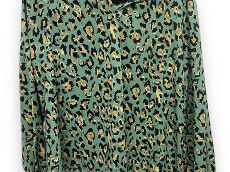 Top Long Sleeve By Shein In Green, Size: M on Sale