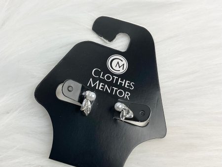 Earrings Stud By Cmf For Cheap