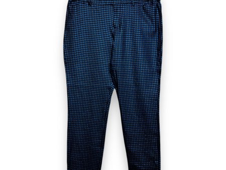 Pants Ankle By Old Navy In Blue Black, Size: 10 on Sale