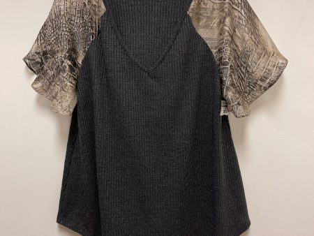 Top Short Sleeve By Ces Femme In Grey, Size: S Supply