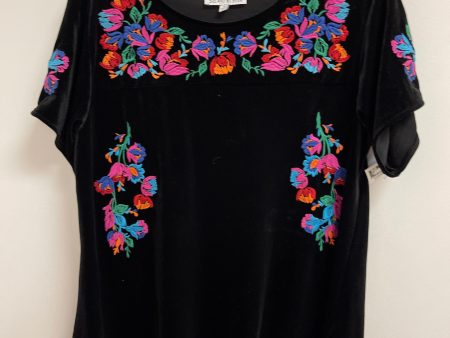 Top Short Sleeve By Clothes Mentor In Black, Size: S Sale