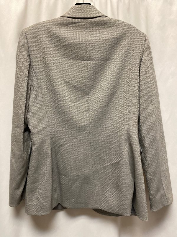 Pants Suit 2pc By Tahari By Arthur Levine In Grey, Size: 8 Online now