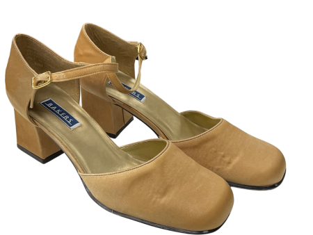 Shoes Heels Block By Bakers Shoes In Gold, Size: 10 For Discount